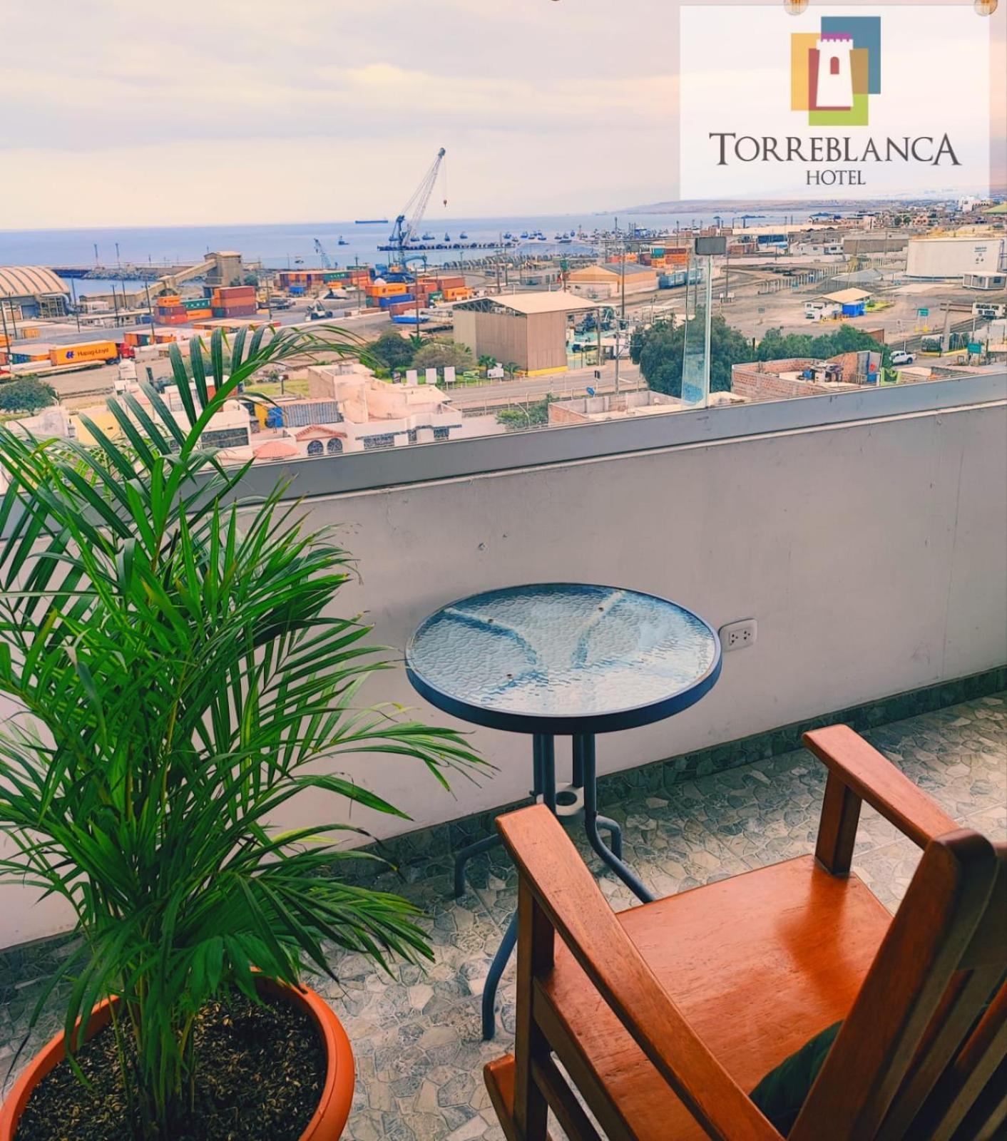 Torreblanca Hotel Ilo